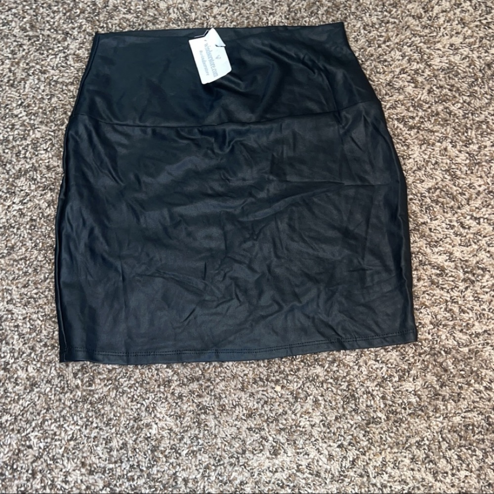 Black pleather skirt
